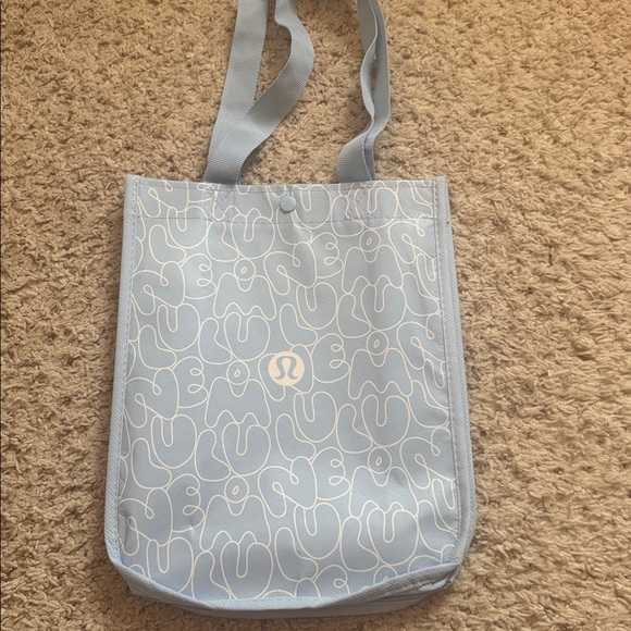 lululemon bag reusable Large Tote Carryall Gym (Black) : Clothing, Shoes & Jewelry Grab Handles And A Shoulder Strap Offer Multiple Ways To Carry LULULEMON REUSABLE SHOPPING TOTE BAGS